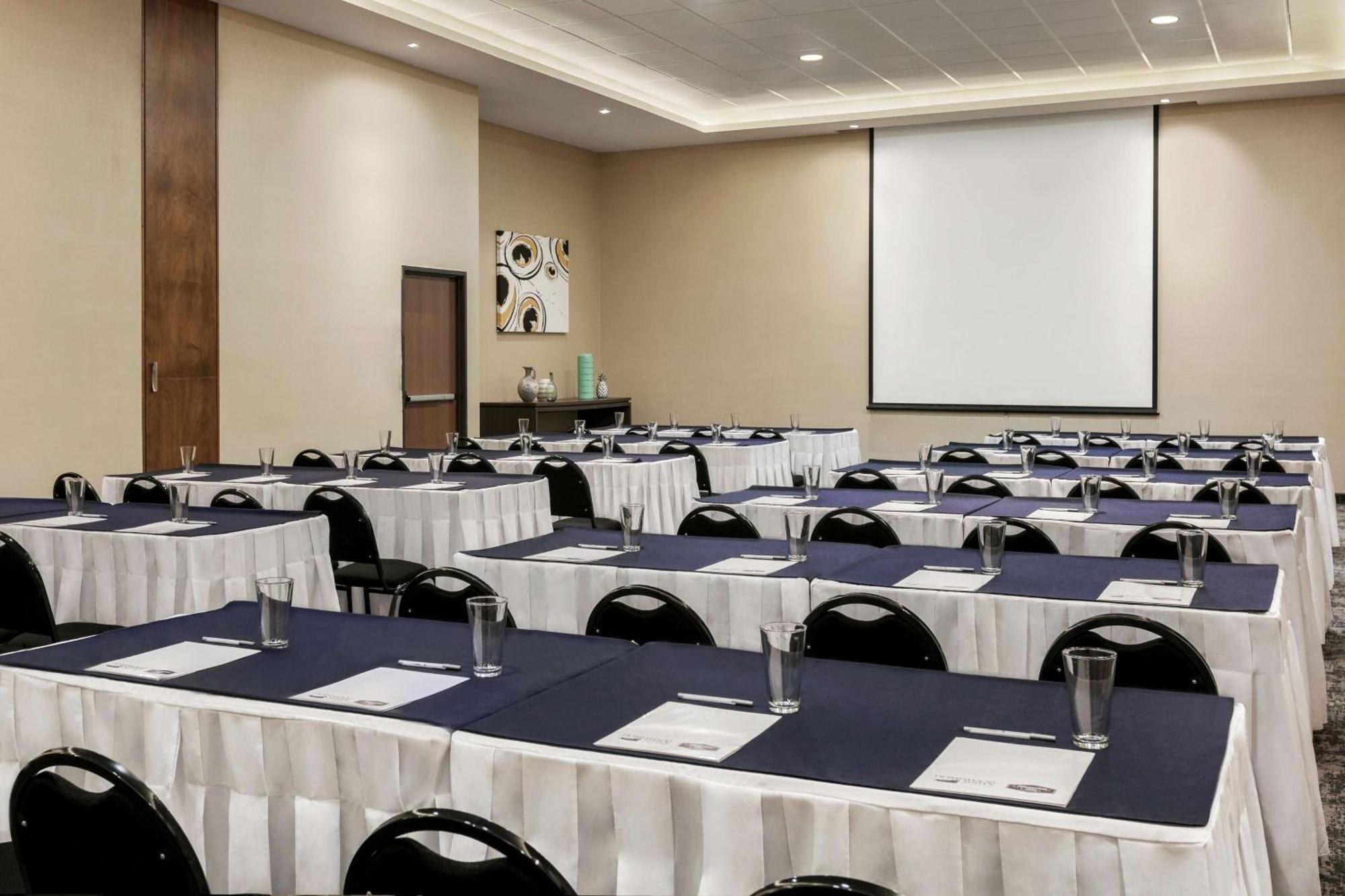 Homewood Suites By Hilton Monterrey Apodaca Esterno foto